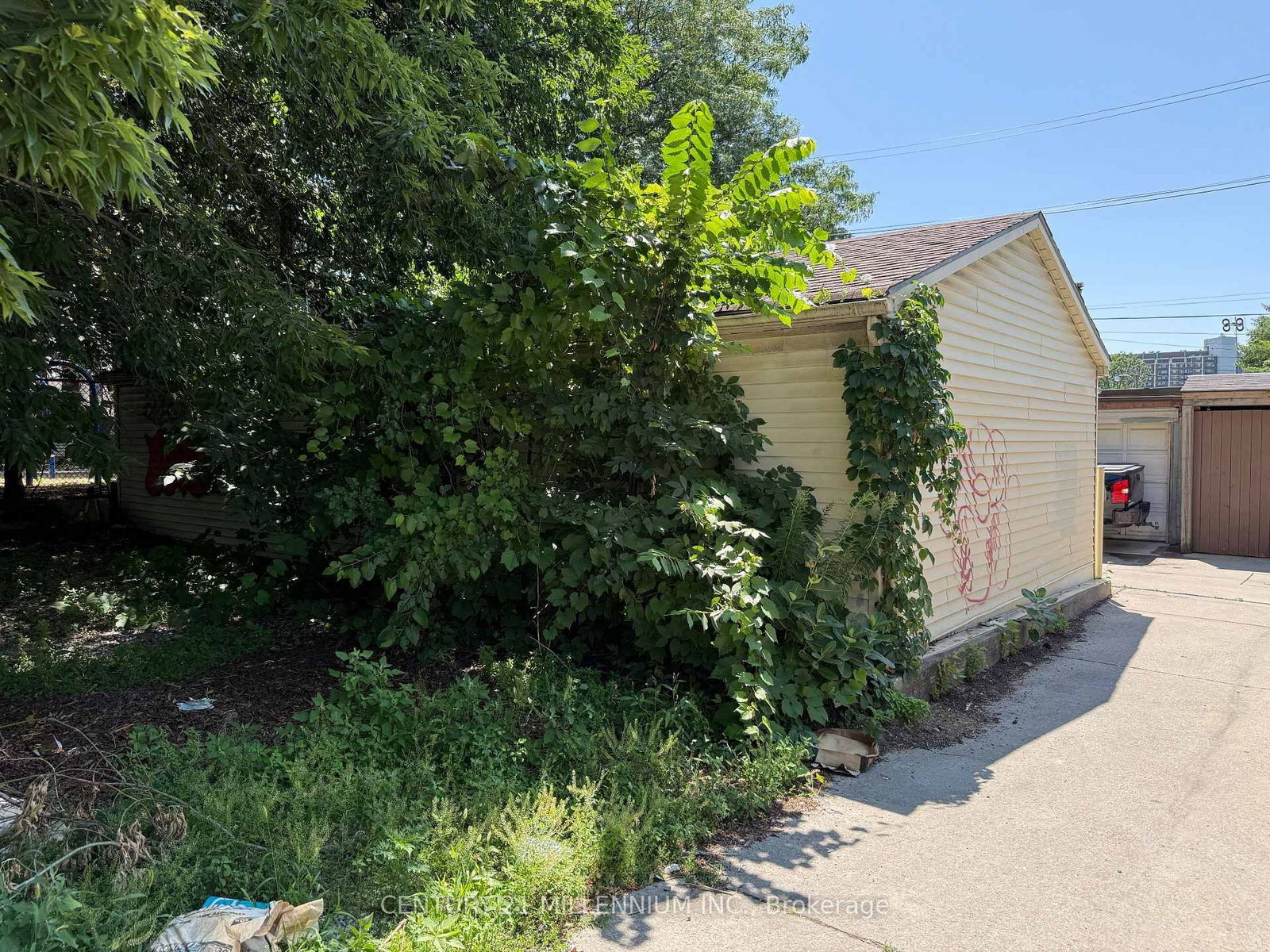 275R Lansdowne Avenue • Toronto, ON photo 4