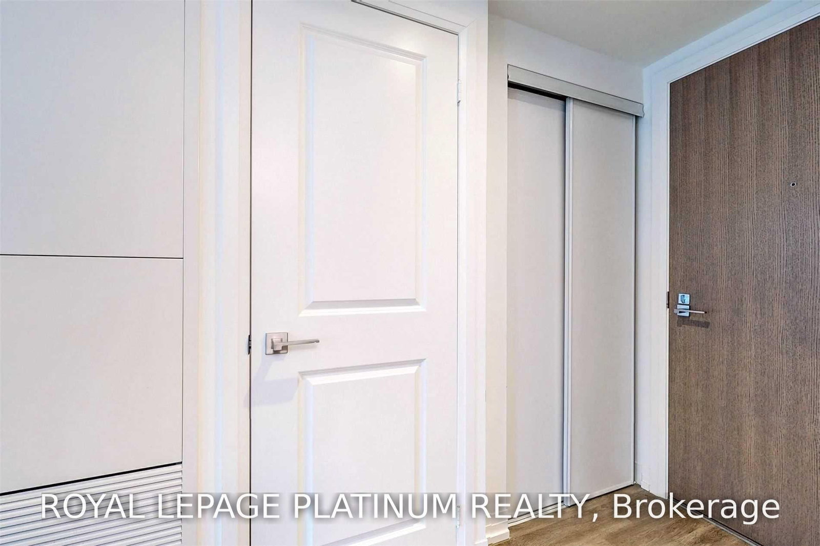 2604-251 Jarvis St, Toronto, view 23