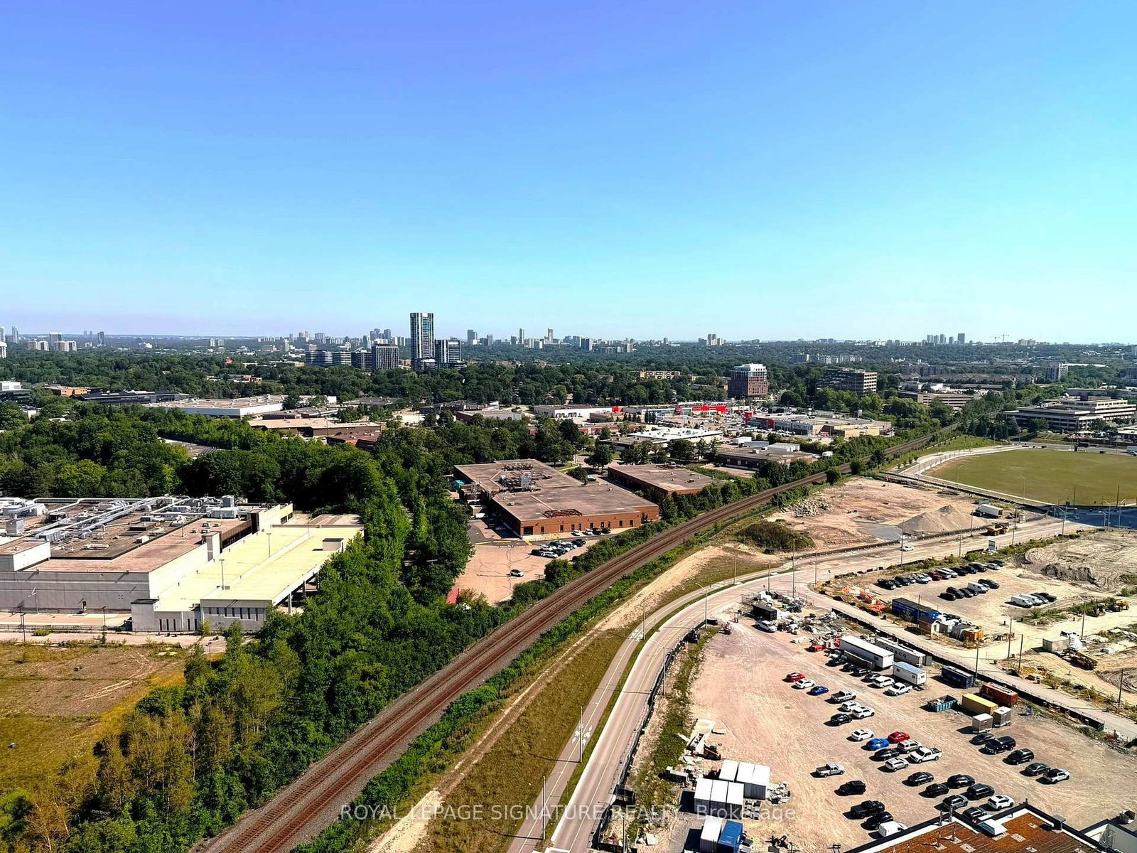 2517-1 Quarrington Lane, Toronto, view 27