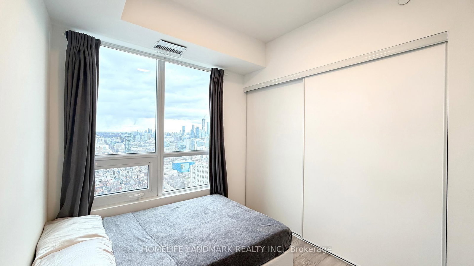 108 Peter Street • #5002 • Toronto, ON photo 27