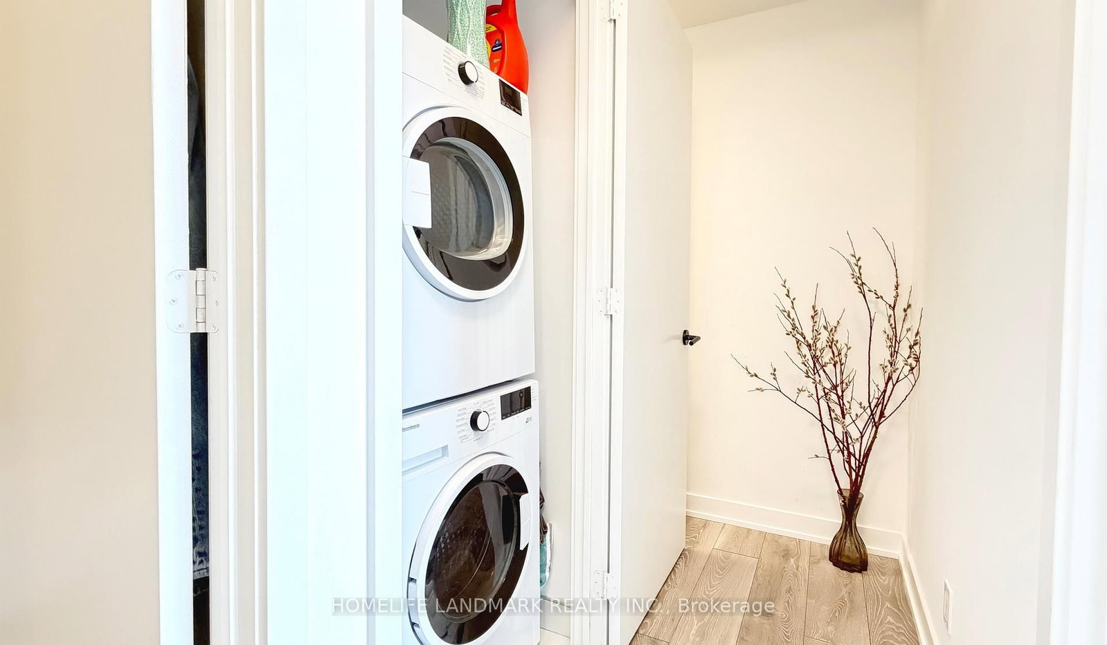 108 Peter Street • #5002 • Toronto, ON photo 9
