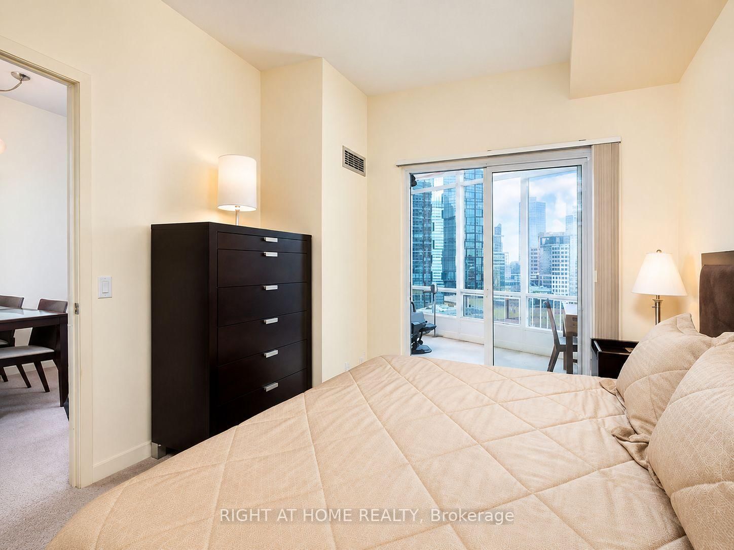 361 Front Street W • #3602 • Toronto, ON photo 10
