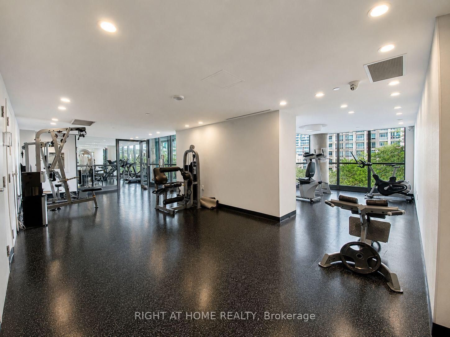 1157-209 Fort York Blvd, Toronto, view 26