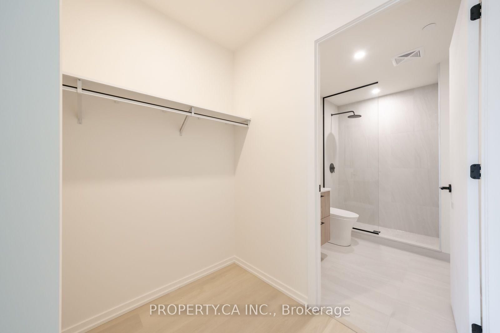 1908-109 Erskine Ave, Toronto, view 8