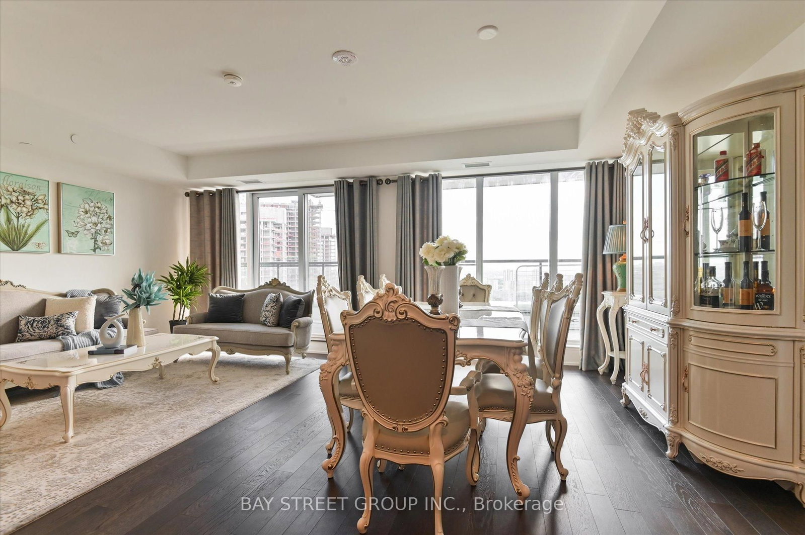 2707-30 Inn On The Park Dr, Toronto, view 12