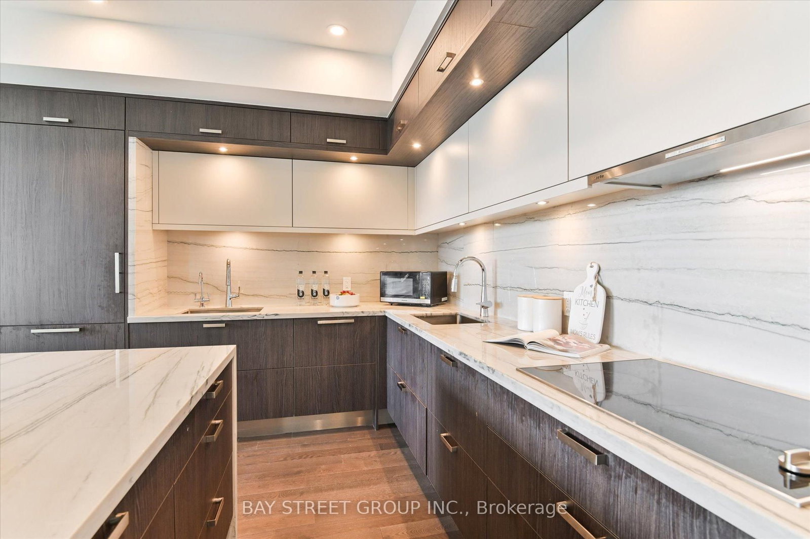 2707-30 Inn On The Park Dr, Toronto, view 14
