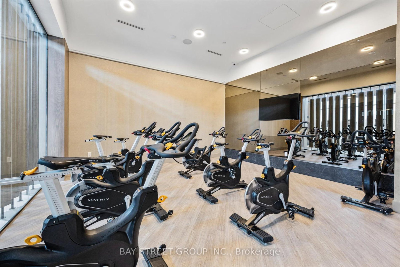 2707-30 Inn On The Park Dr, Toronto, view 32