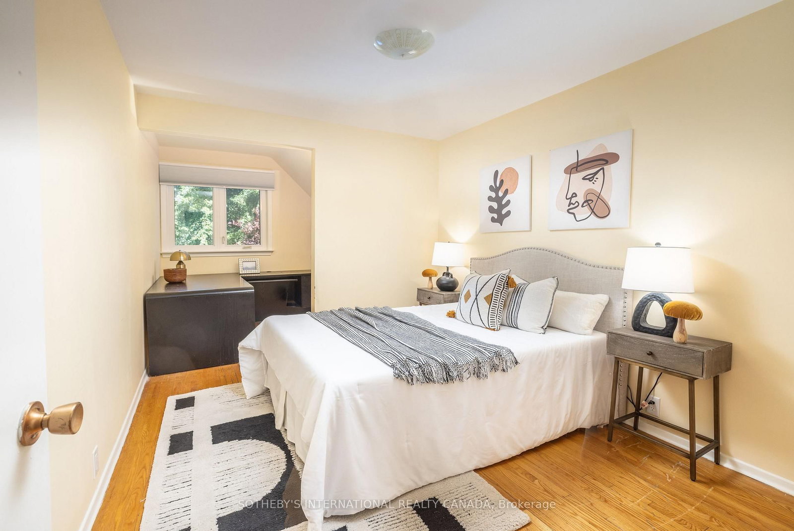 25 Gossamer Avenue • Toronto, ON photo 23