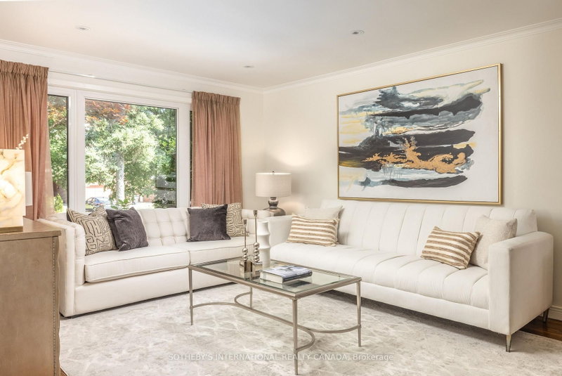 25 Gossamer Avenue