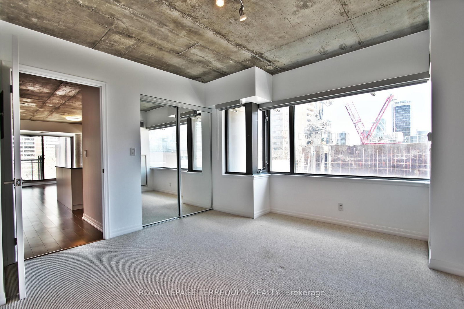 22 Wellesley Street E • #708 • Toronto, ON photo 18