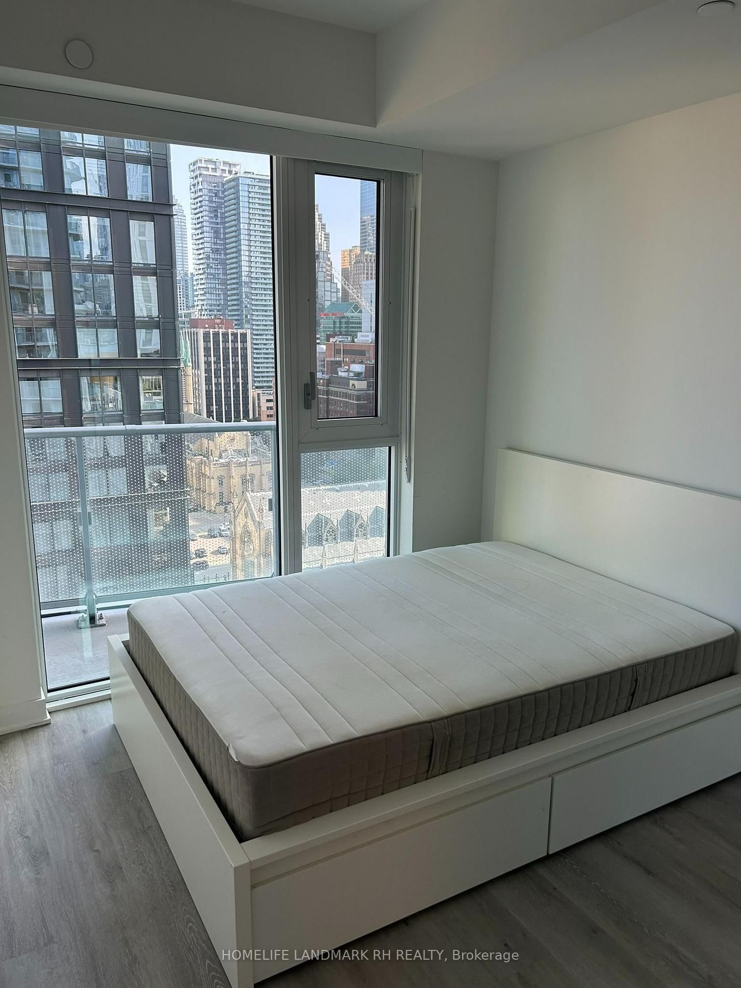 1708-100 DALHOUSIE St, Toronto, view 11