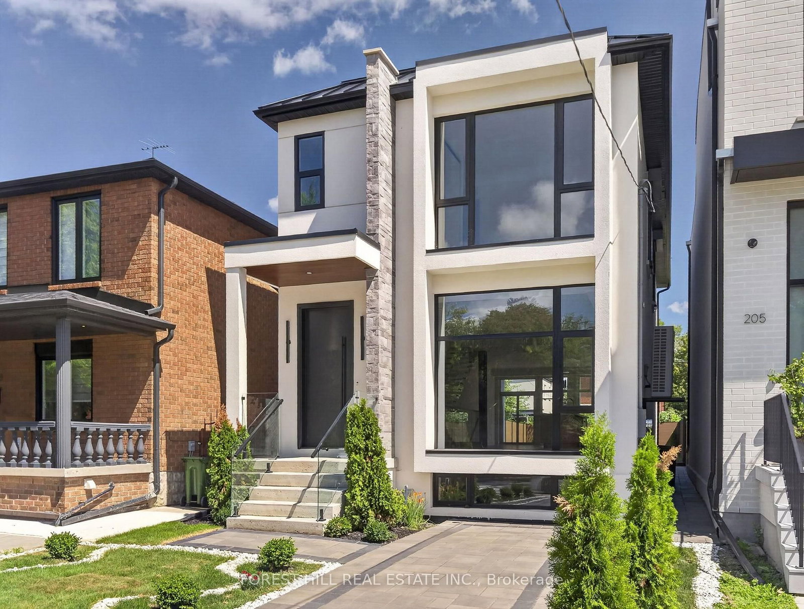 207 Robina Avenue • Toronto, ON photo 1