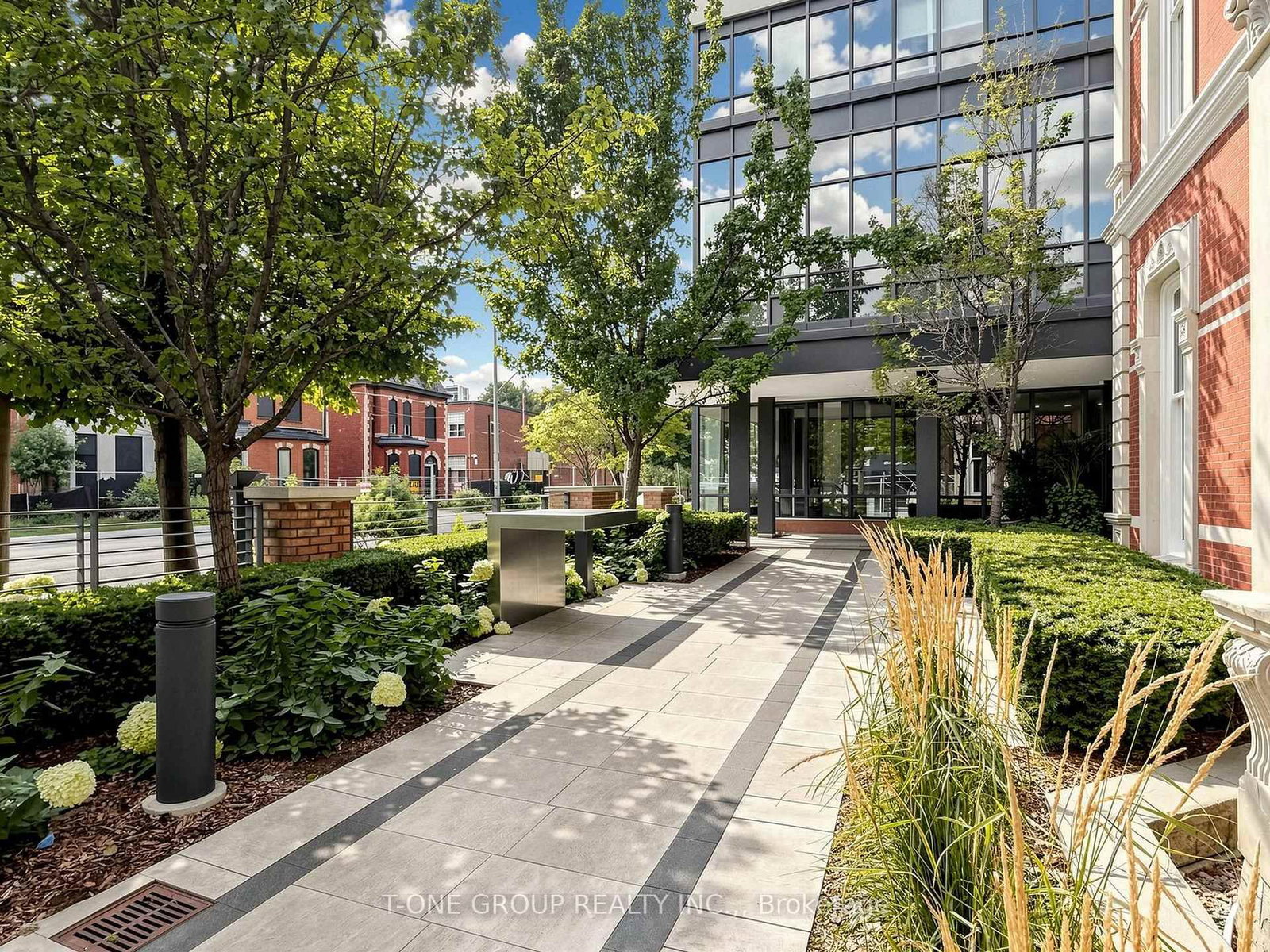 28 Linden Street • #1707 • Toronto, ON photo 33