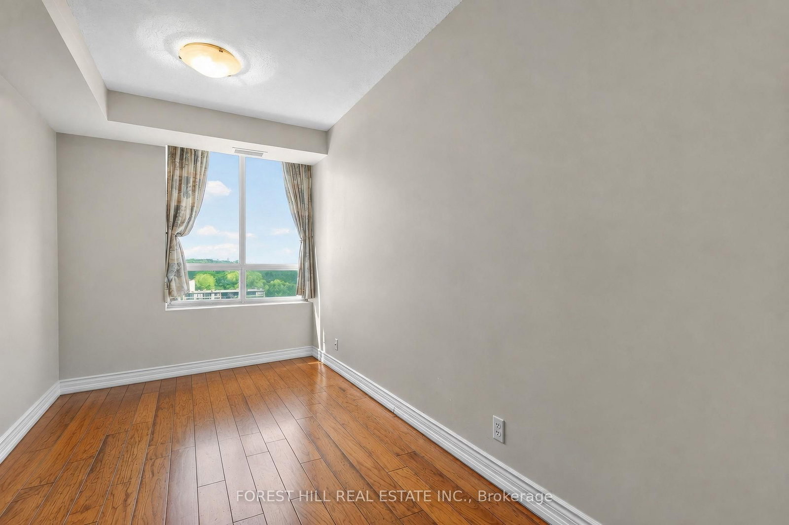 20 Collier Street • #903 • Toronto, ON photo 24