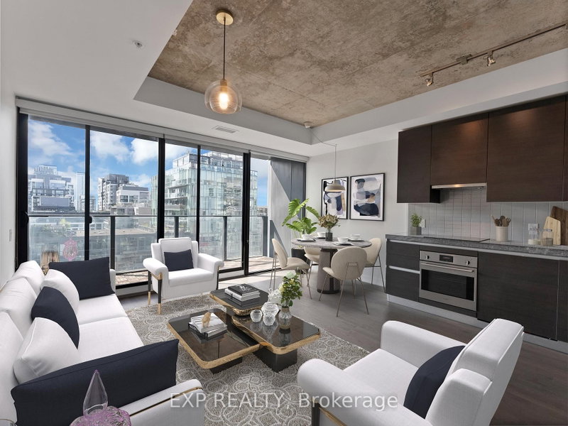 1112 - 629 King Street W