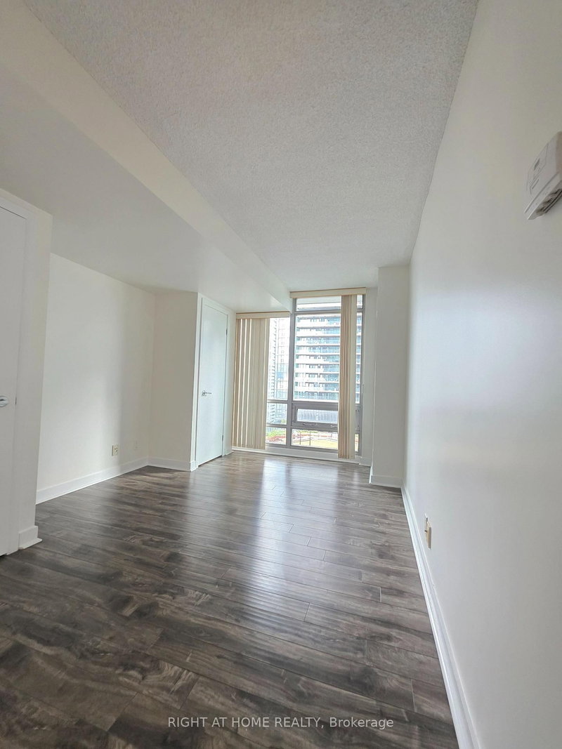2108 - 81 Navy Wharf Court