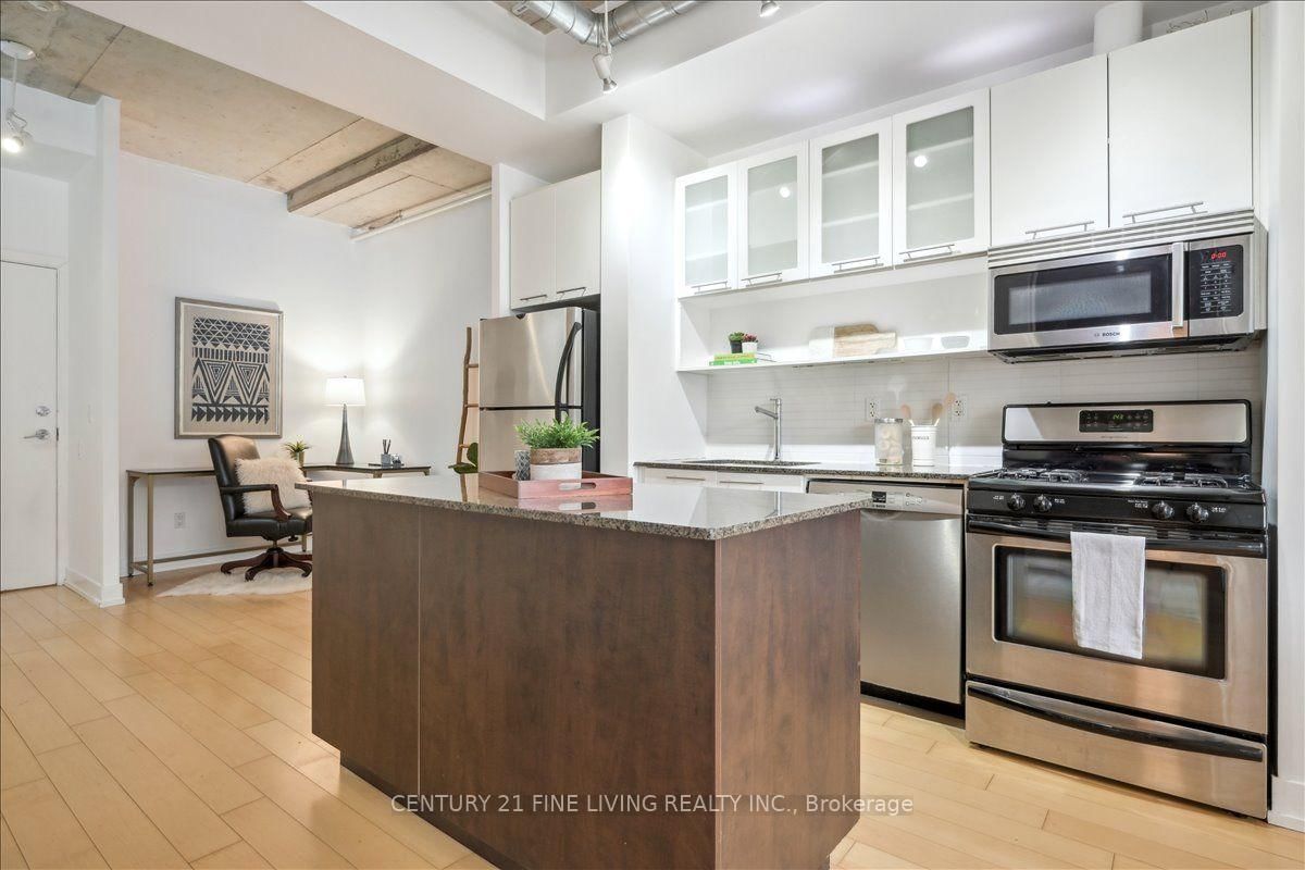 66 Portland Street • #211 • Toronto, ON photo 18