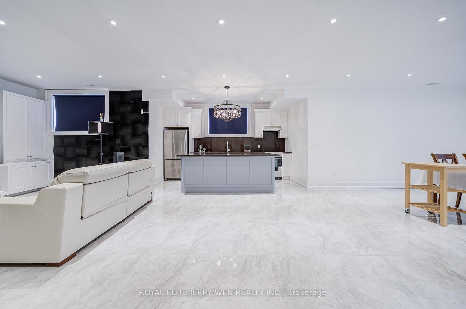 300 Upper Highland Crescent • Toronto, ON photo 32
