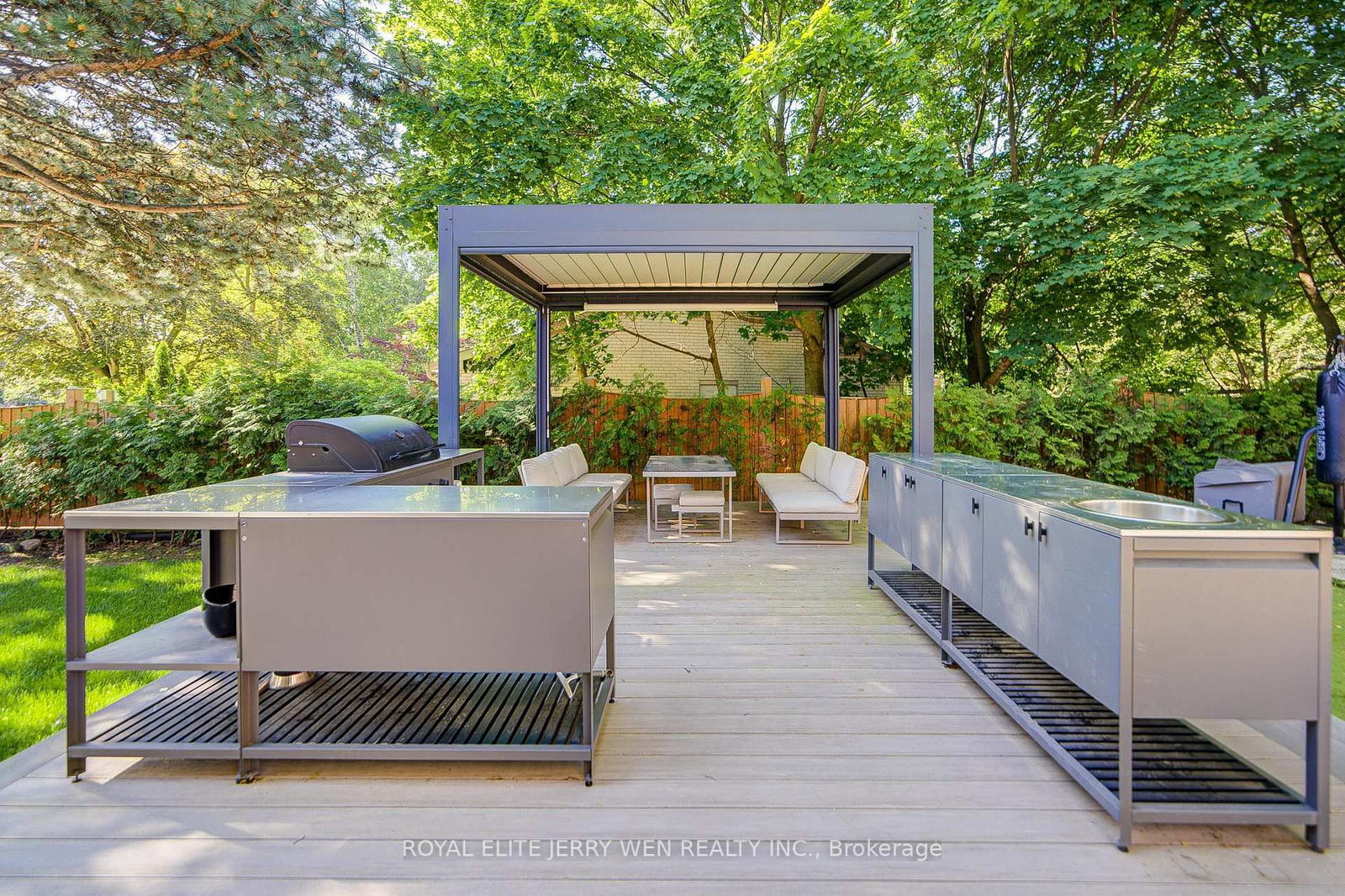 300 Upper Highland Crescent • Toronto, ON photo 42