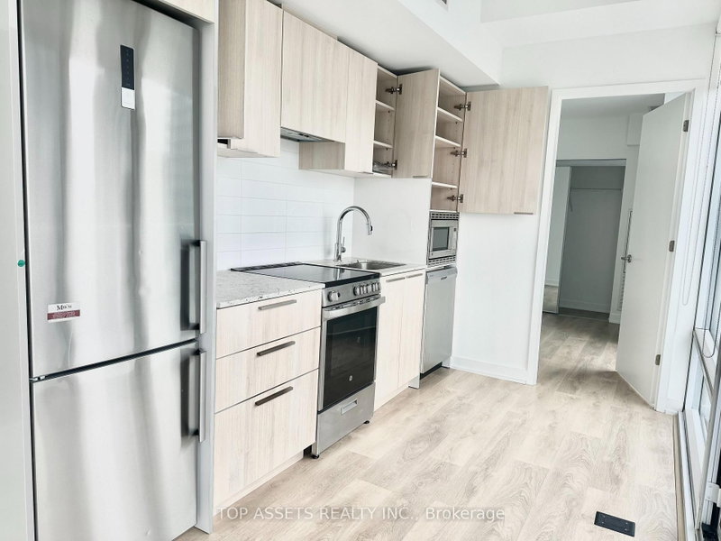 2505 - 18 Maitland Terrace