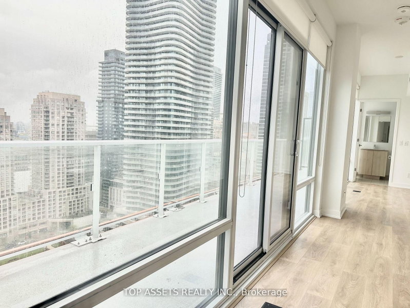 2505 - 18 Maitland Terrace