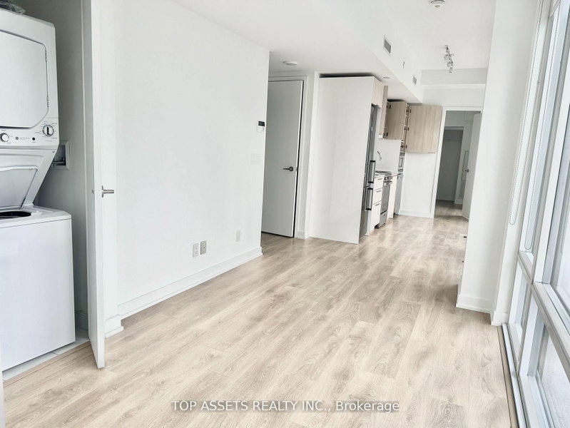 2505 - 18 Maitland Terrace