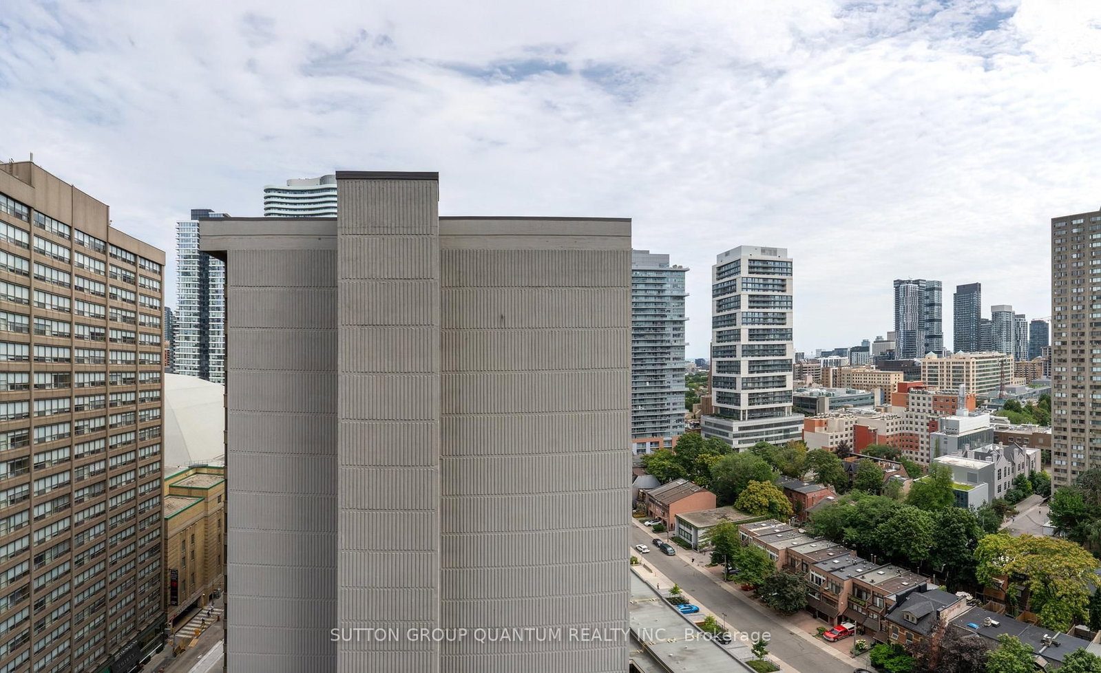 25 Carlton Street • #1811 • Toronto, ON photo 16