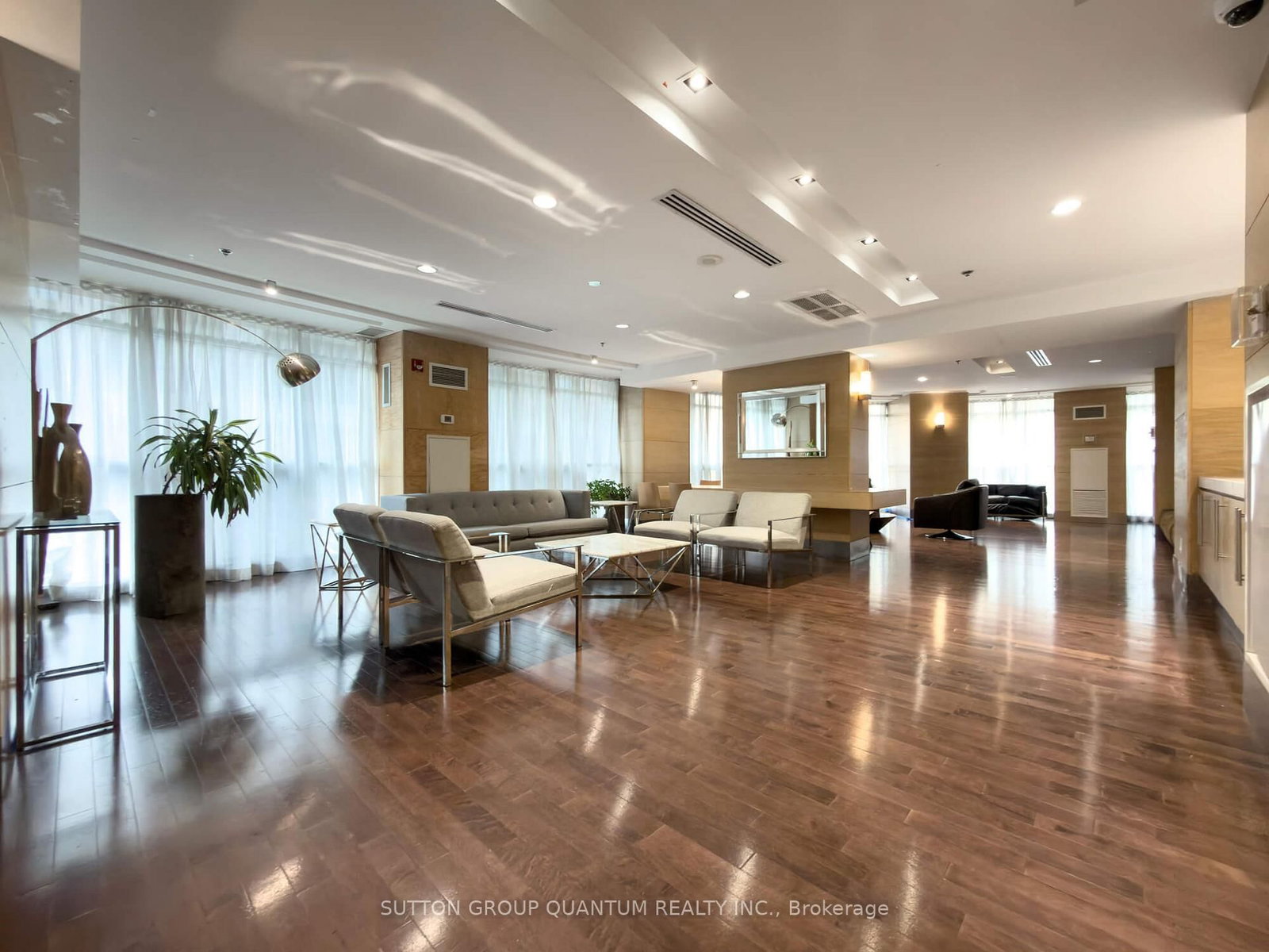 25 Carlton Street • #1811 • Toronto, ON photo 30