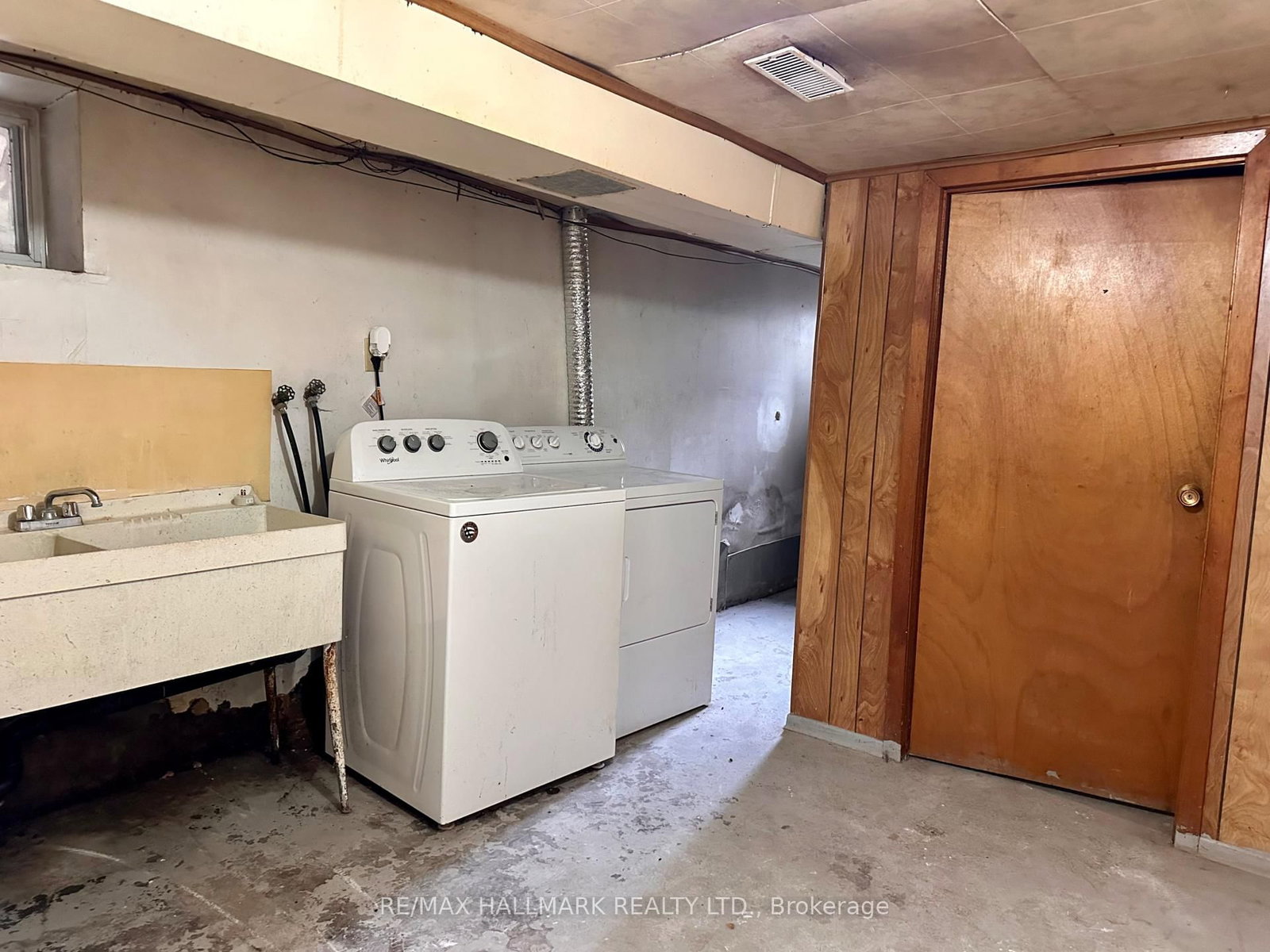 128 Brunswick Ave, Toronto, view 32