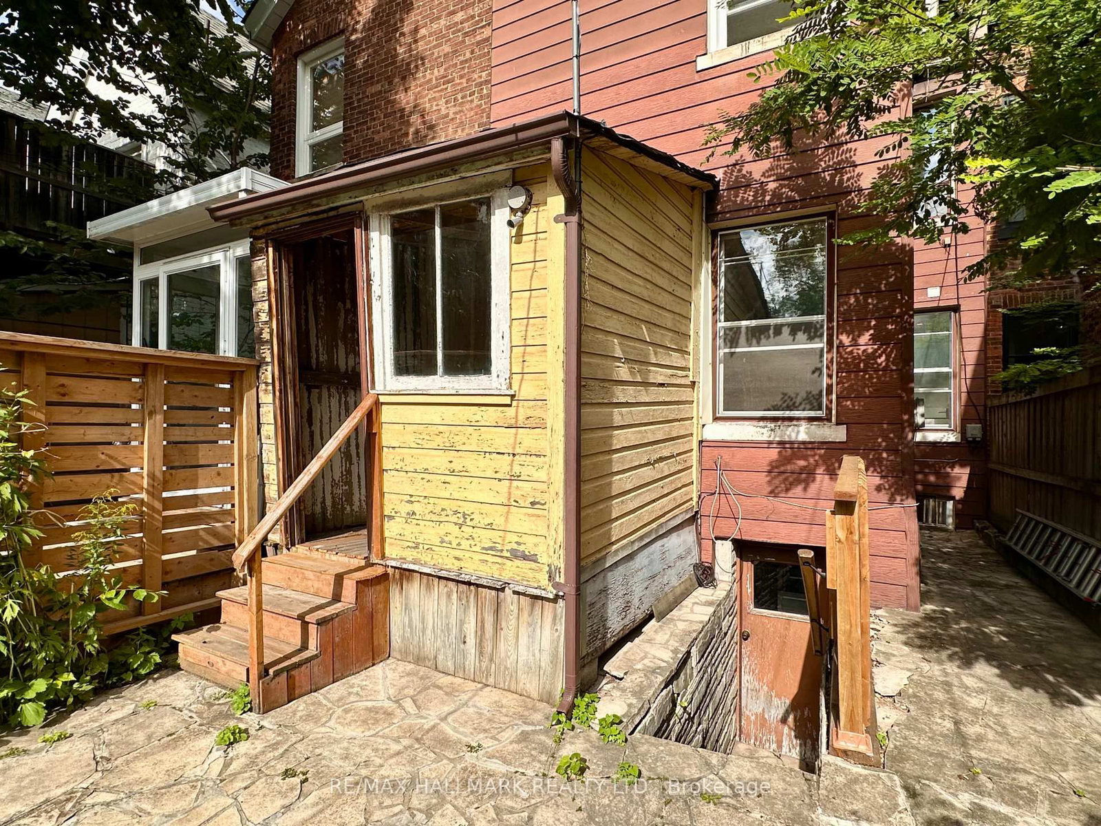 128 Brunswick Ave, Toronto, view 36