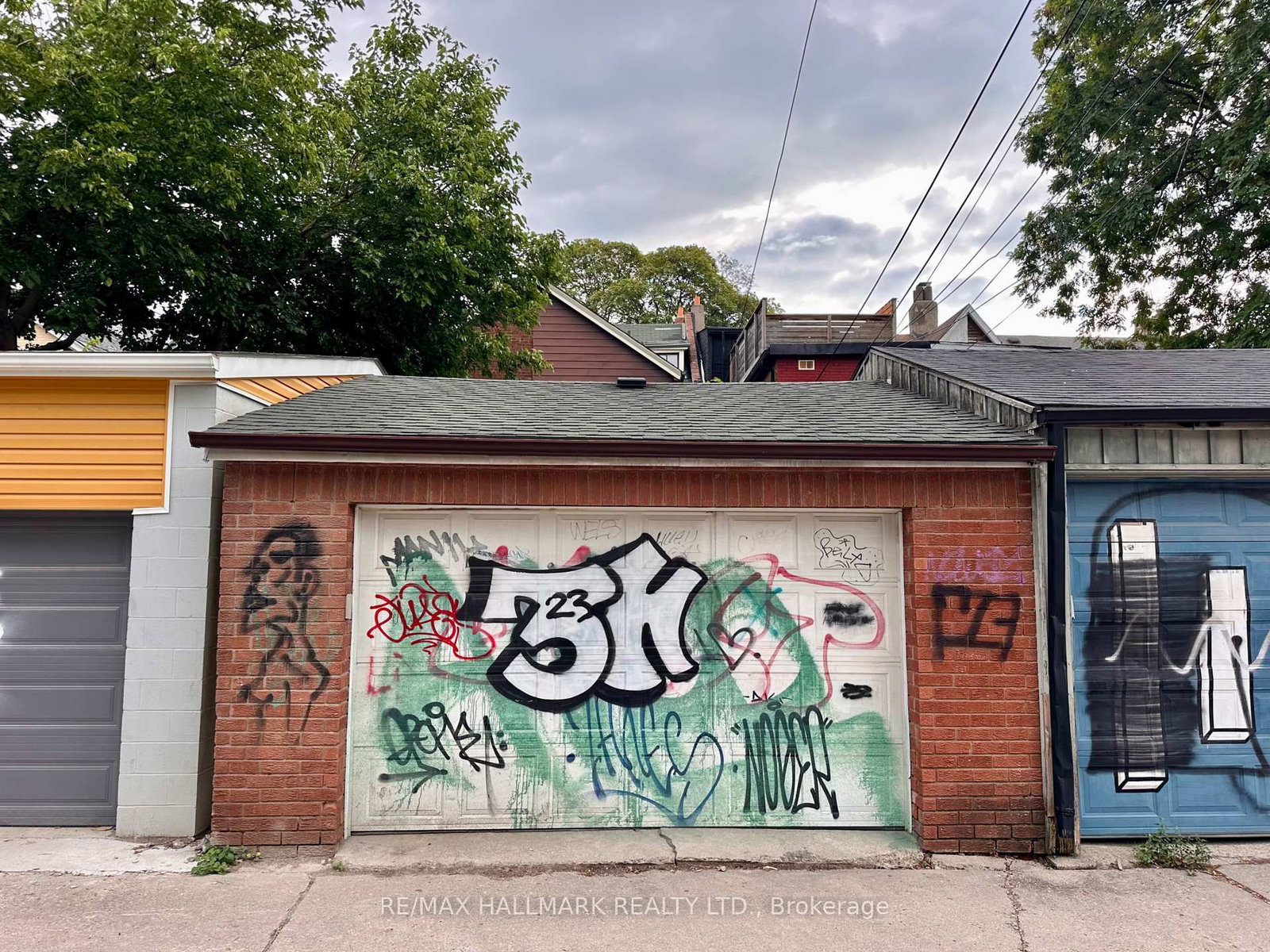 128 Brunswick Ave, Toronto, view 37