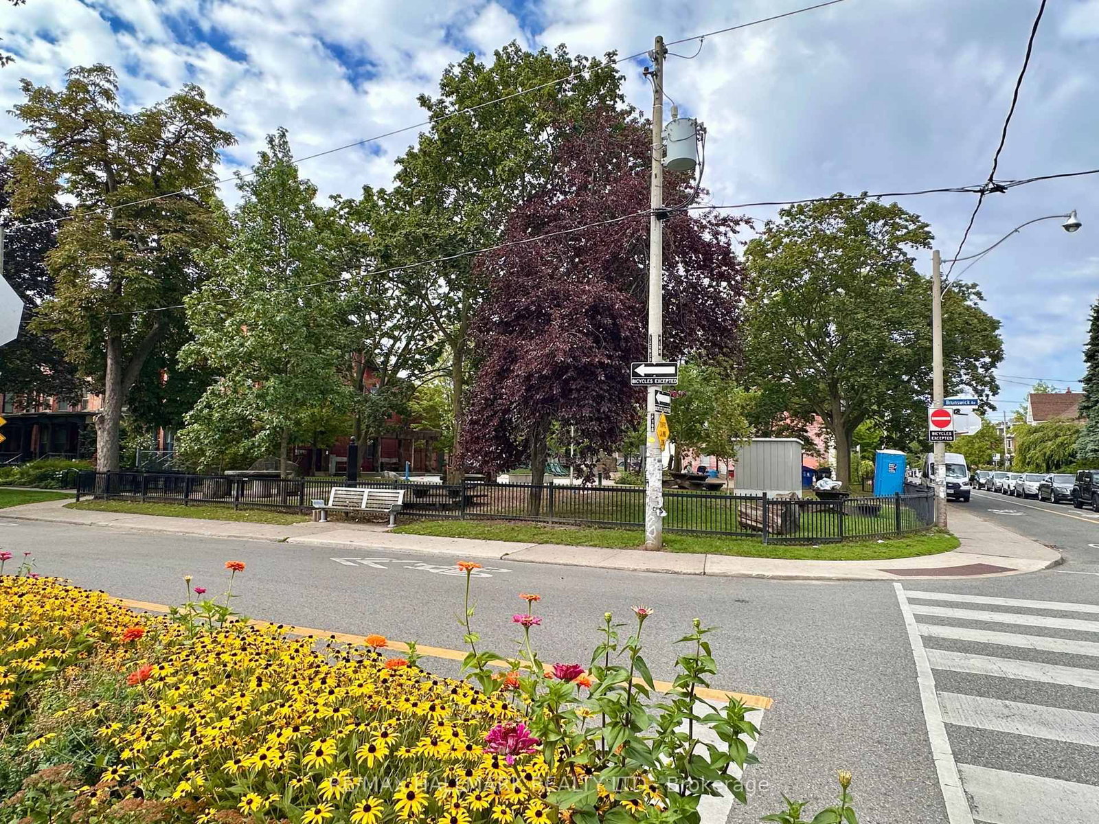 128 Brunswick Ave, Toronto, view 45
