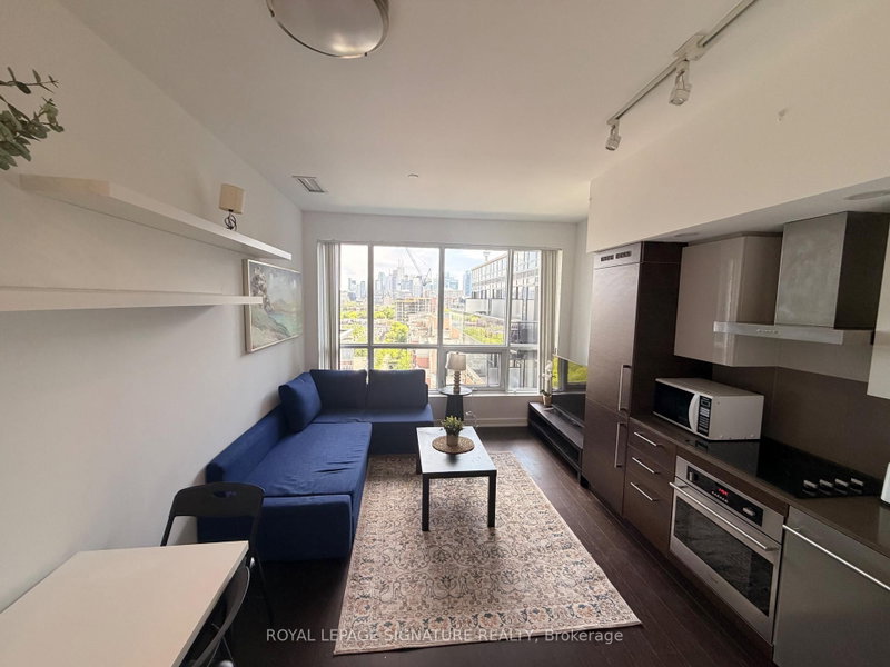 1008 - 1030 King Street W