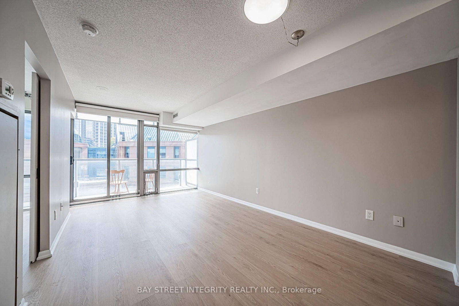 38 Grenville Street • #1406 • Toronto, ON photo 17