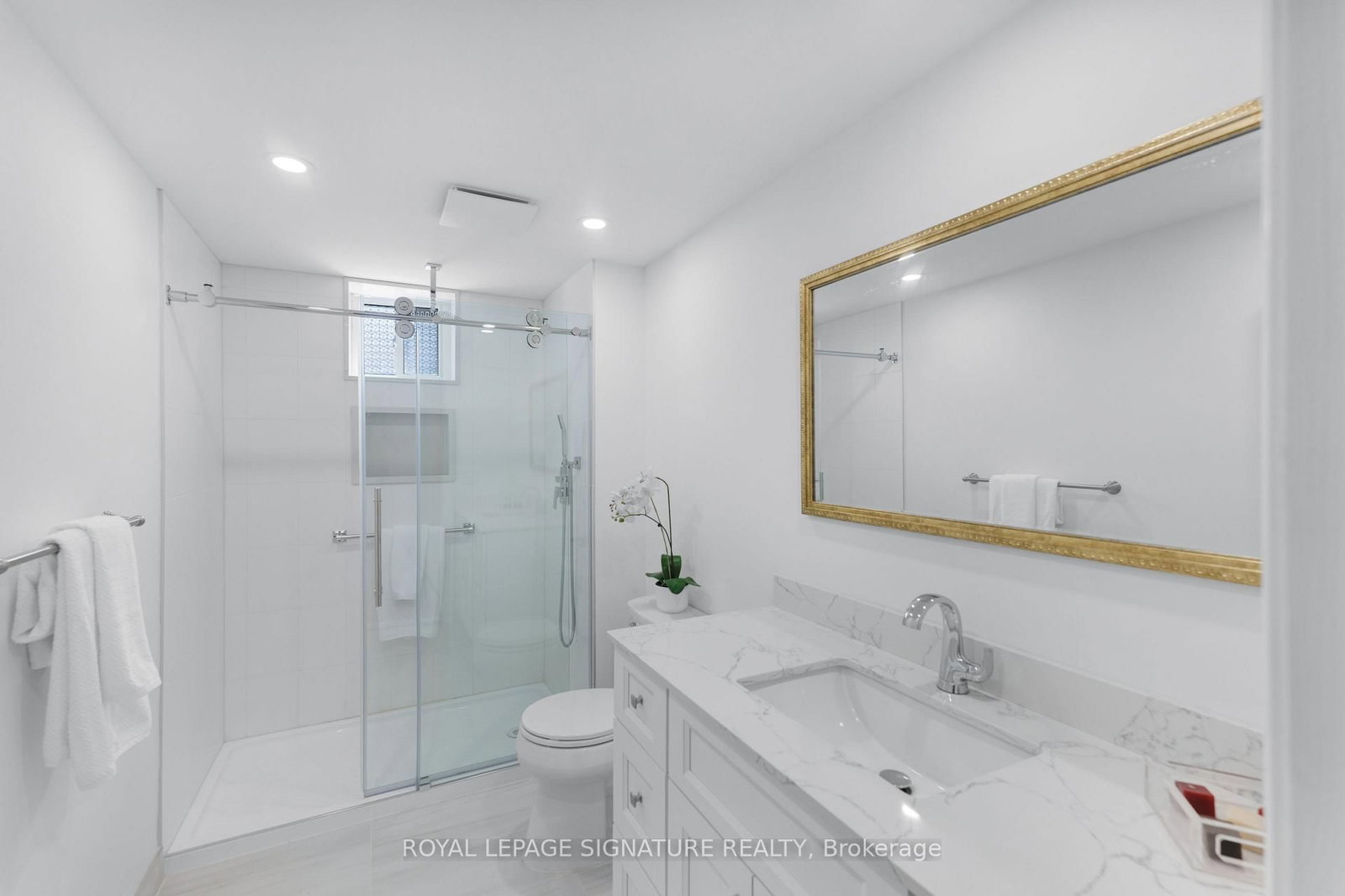 43 Viamede Crescent • Toronto, ON photo 30