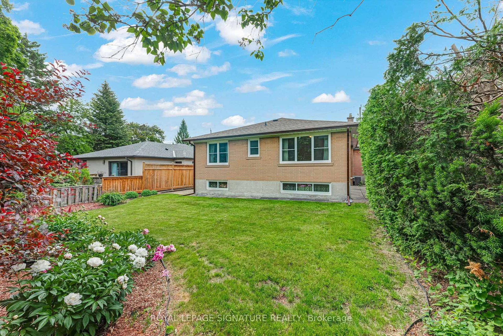43 Viamede Crescent • Toronto, ON photo 34