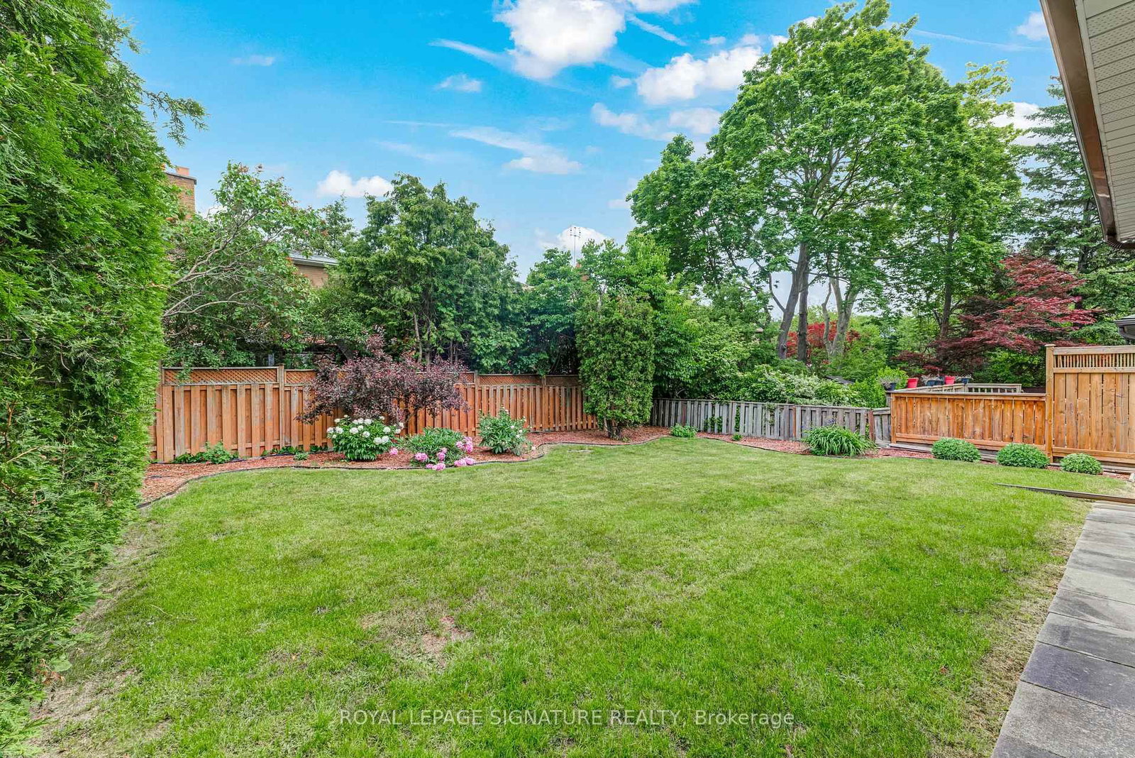 43 Viamede Crescent • Toronto, ON photo 35