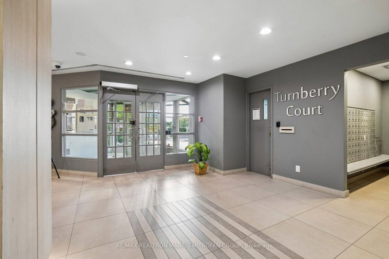 805 - 5795 Yonge Street