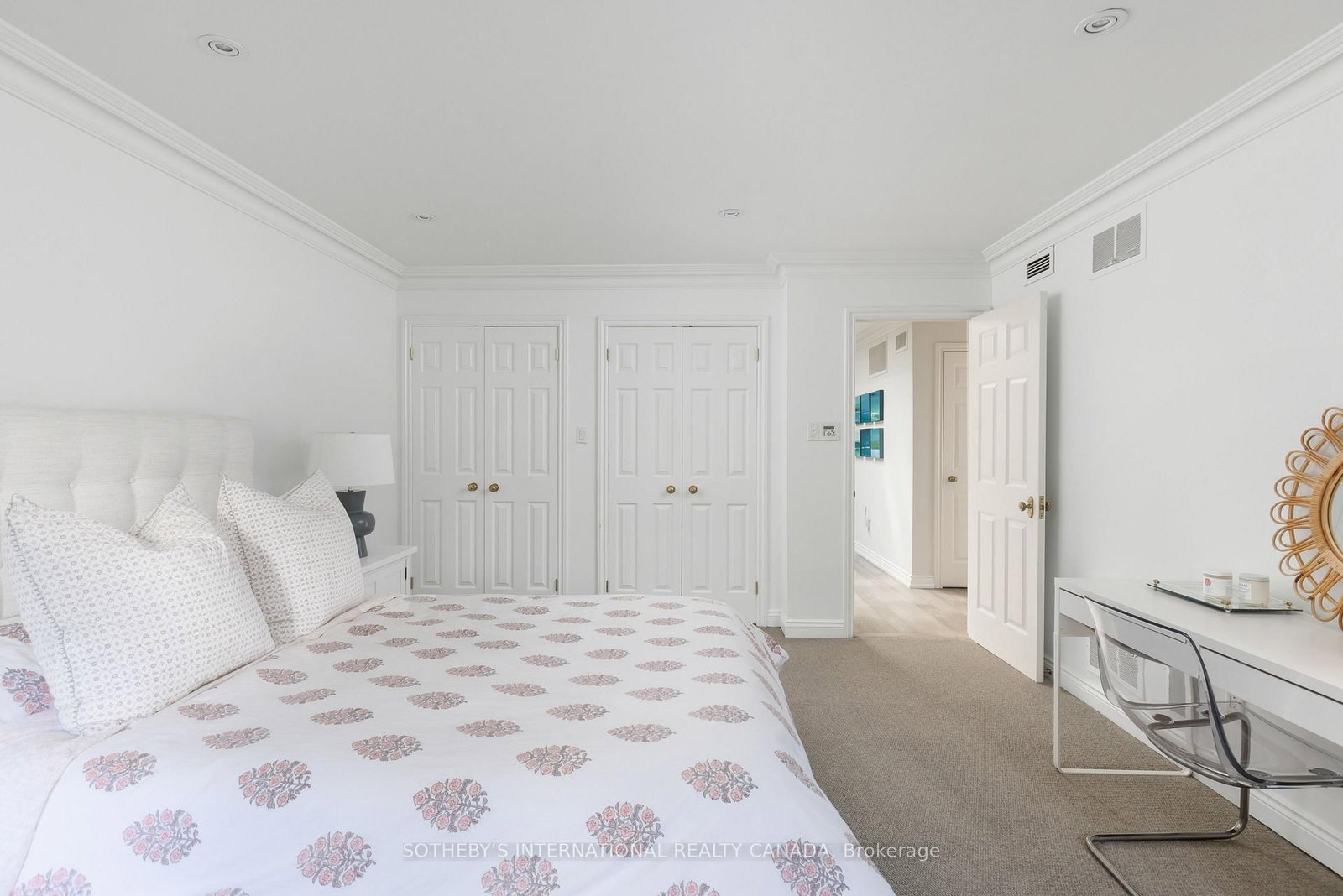 18A Deer Park Crescent • Toronto, ON photo 27