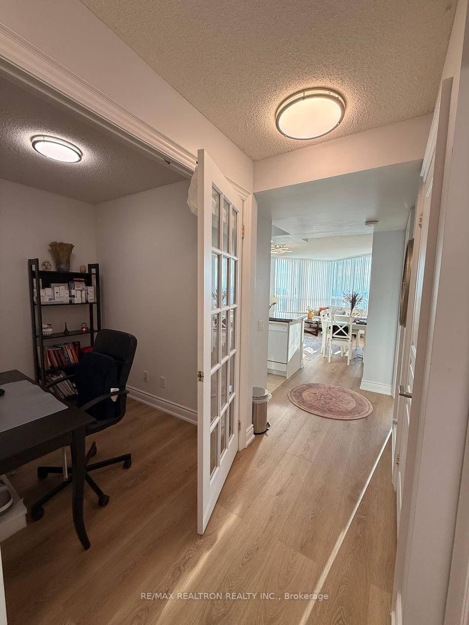 10 Northtown Way • #2409 • Toronto, ON photo 2