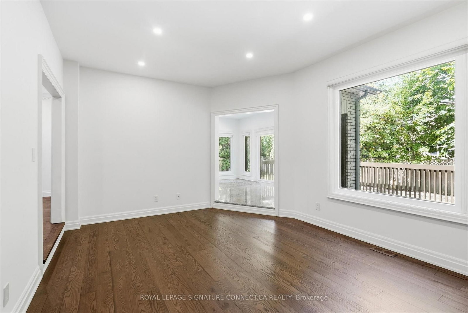 6 Lailey Crescent • Toronto, ON photo 11