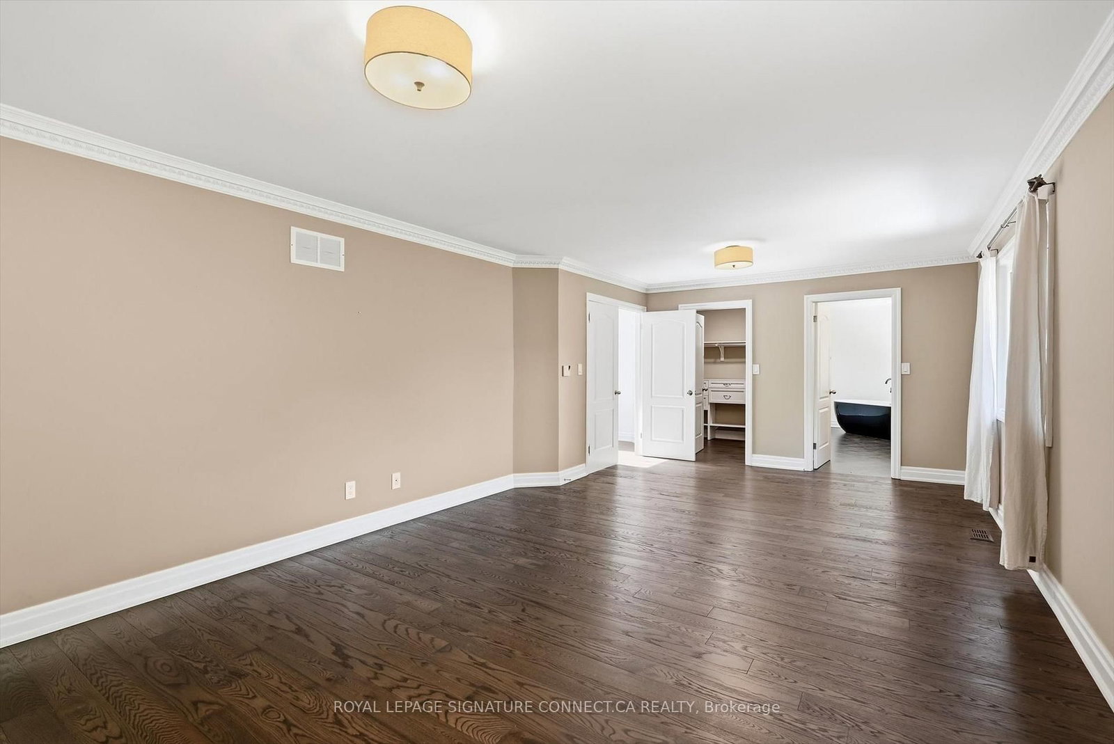 6 Lailey Crescent • Toronto, ON photo 17