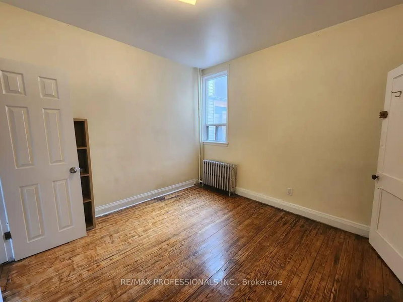 MAIN LEVEL - 150 Robert Street