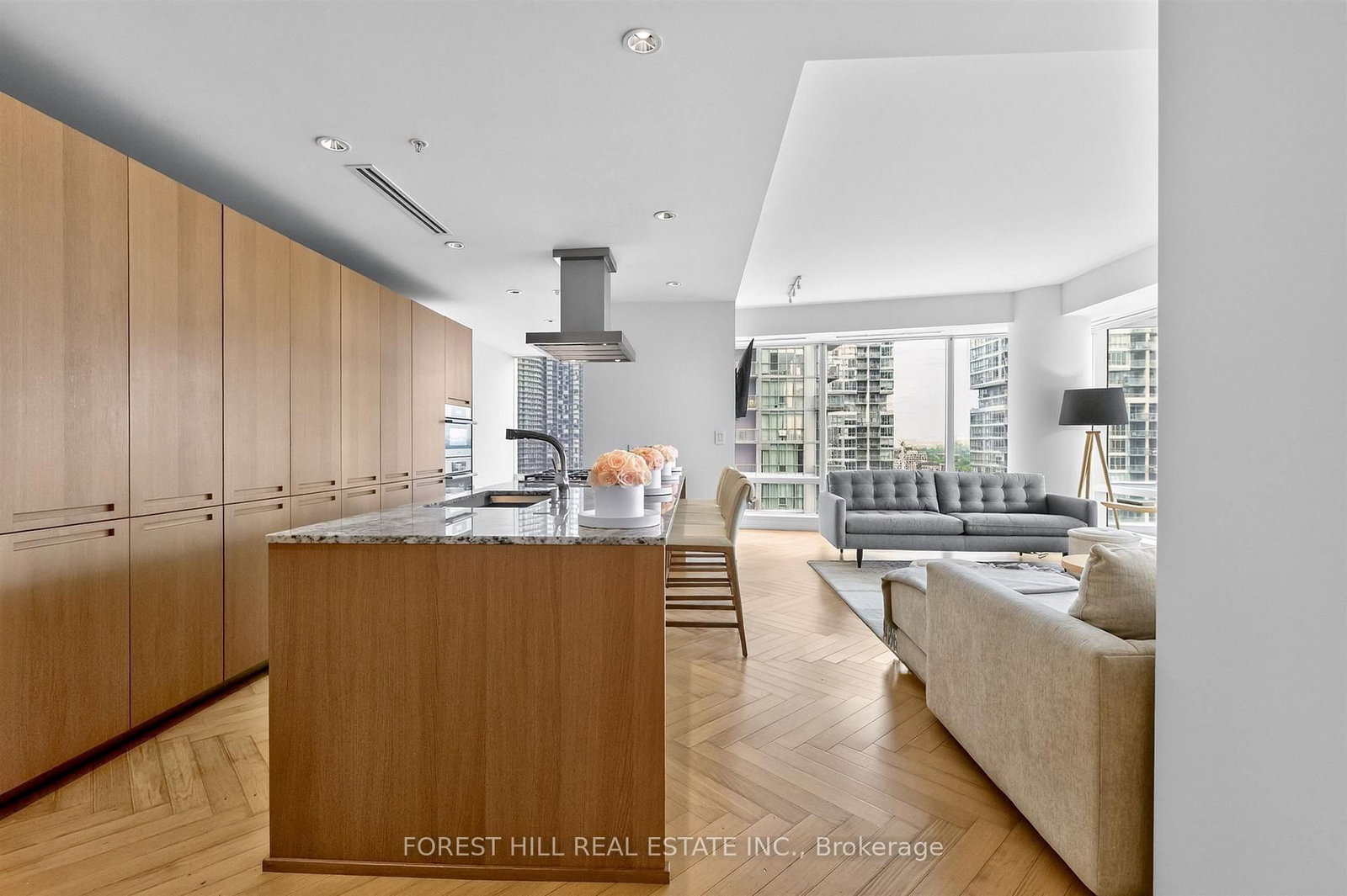 180 University Avenue • #2305 • Toronto, ON photo 20