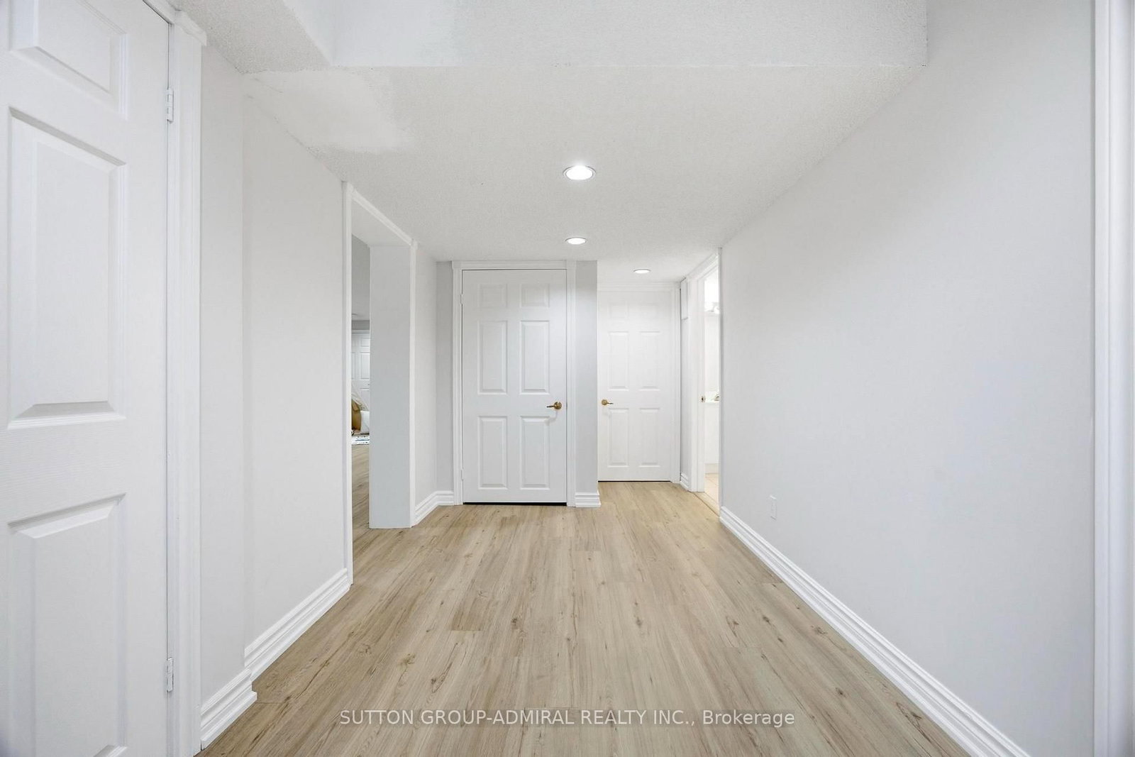 138 Kennard Avenue • Toronto, ON photo 31