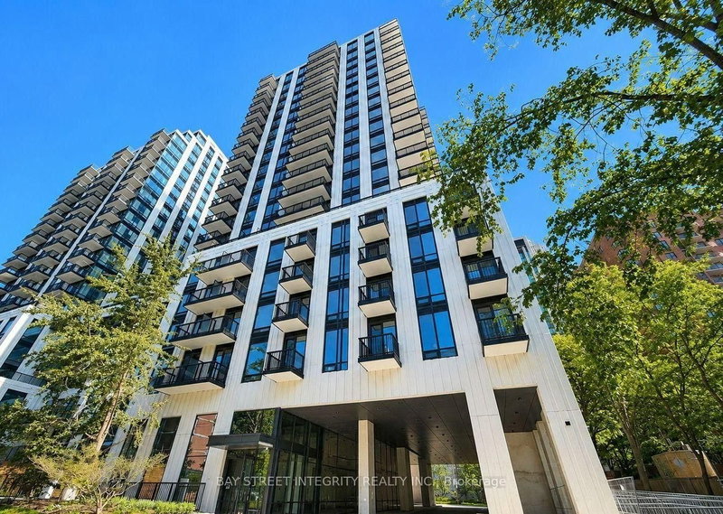 1005 - 91 Montclair Avenue