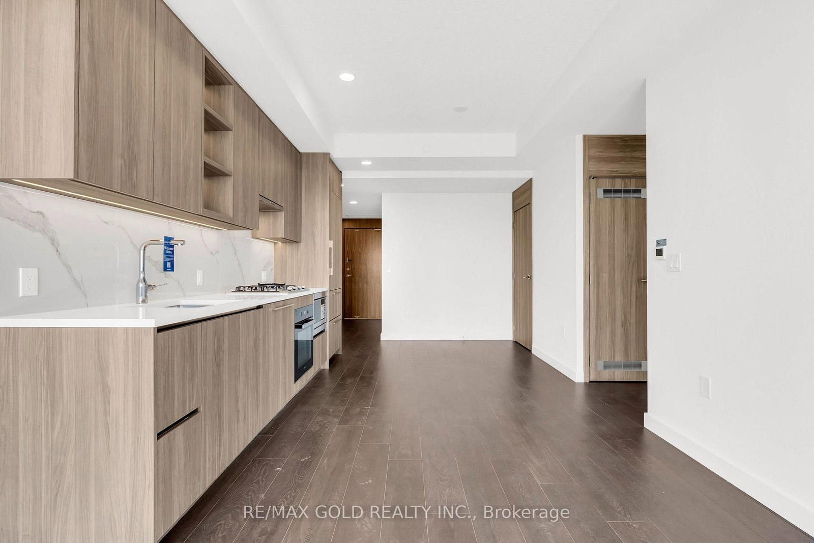 2315 Esther Shiner Boulevard • Toronto, ON photo 14