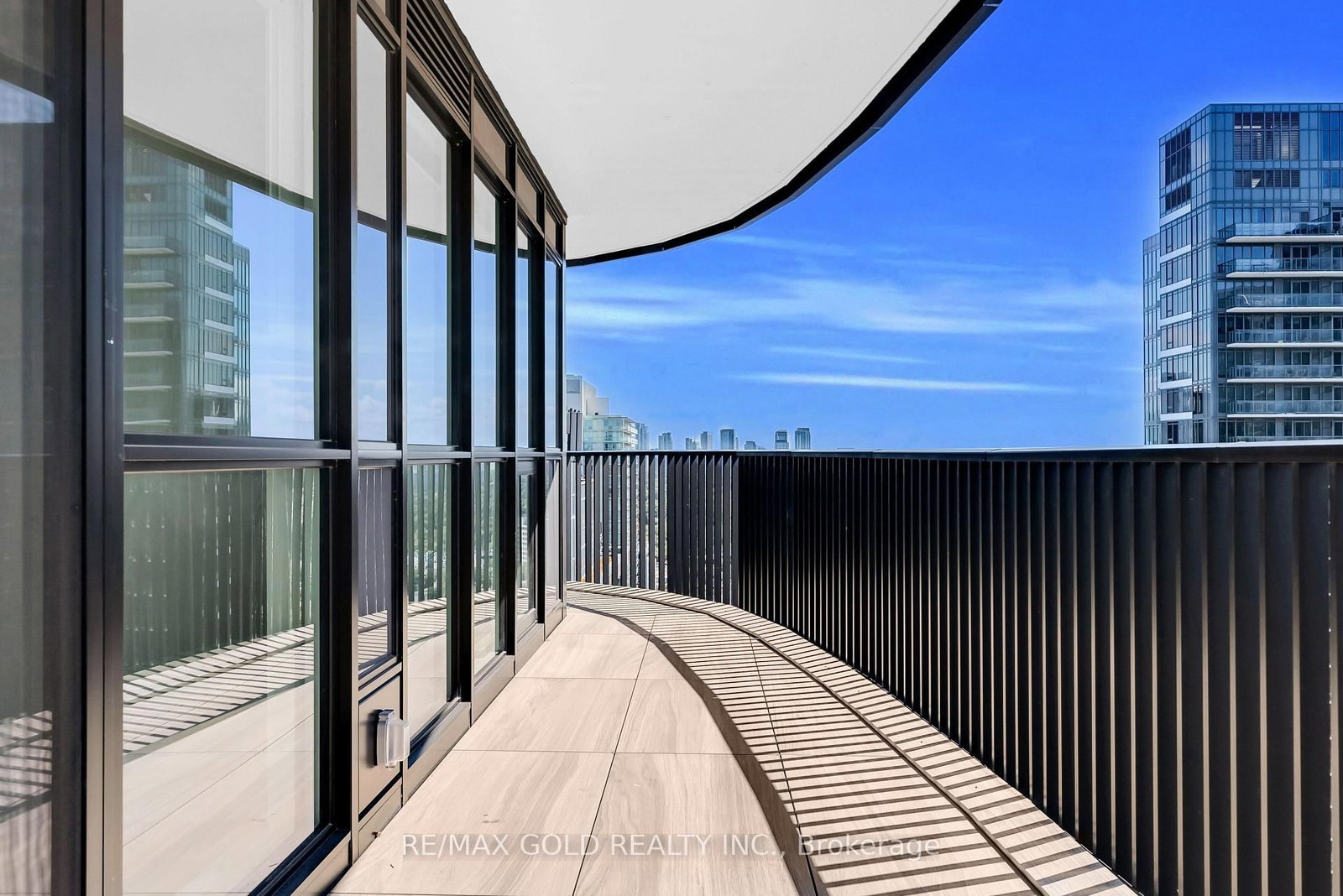 2315 Esther Shiner Boulevard • Toronto, ON photo 32