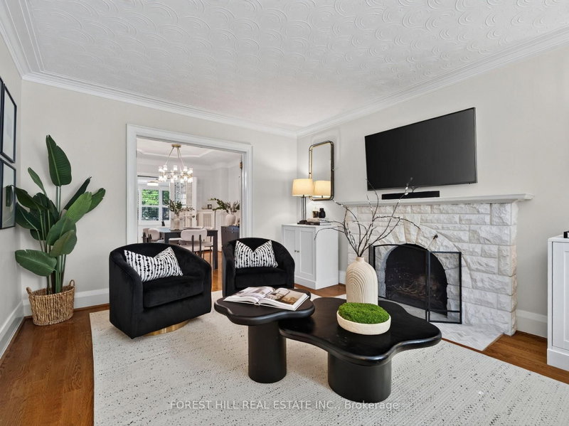 25 Castlewood Road