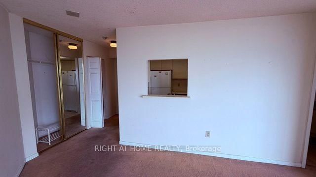 5 Concorde Place • #2310 • Toronto, ON photo 6